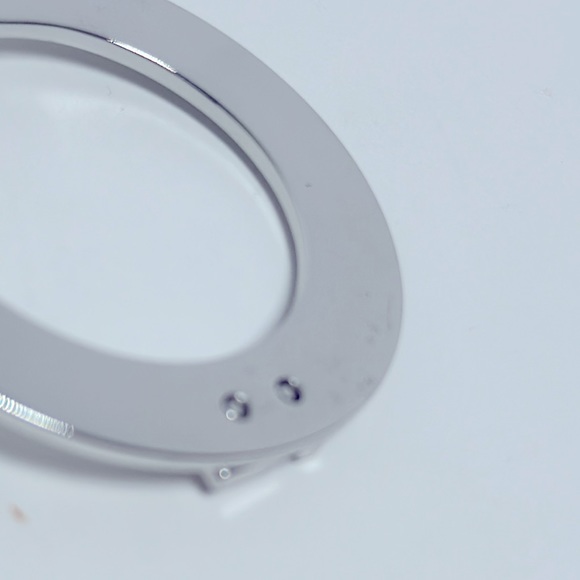 NWT Karl Lagerfeld Paris Hoop Earrings- Silver - Picture 4 of 5